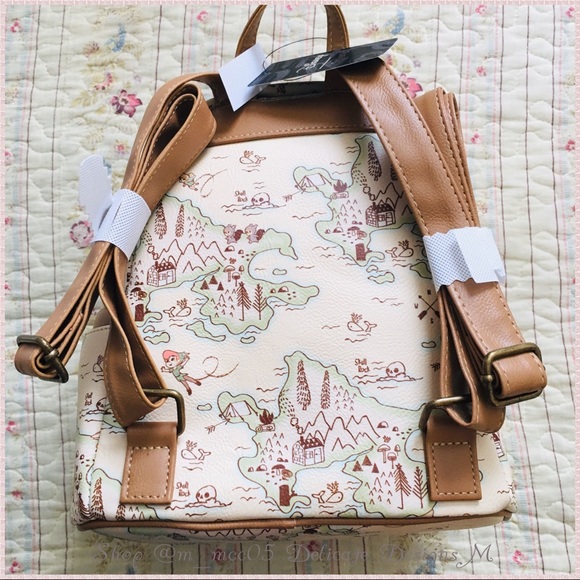 🚨Loungefly Peter Pan Neverland Map Backpack - Picture 4 of 8